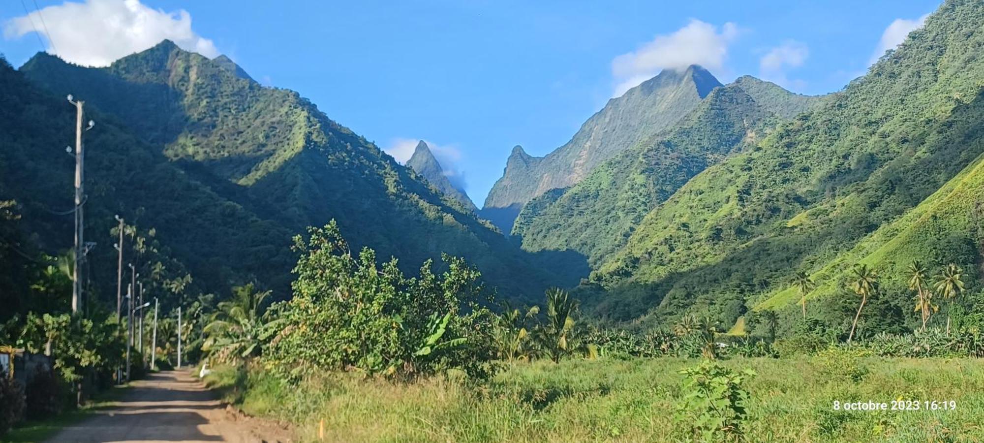 Hava'E Lodge Teahupoo Exterior foto